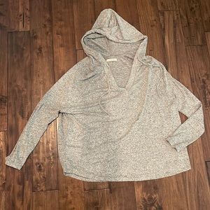 ❤️NWOT Active heathered gray hoodie size medium🧘🏼‍♀️